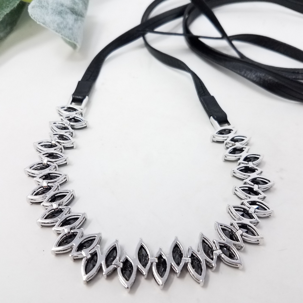 FALLON Monach Jagged Crystal Leather Wrap Choker - Picture 5 of 8